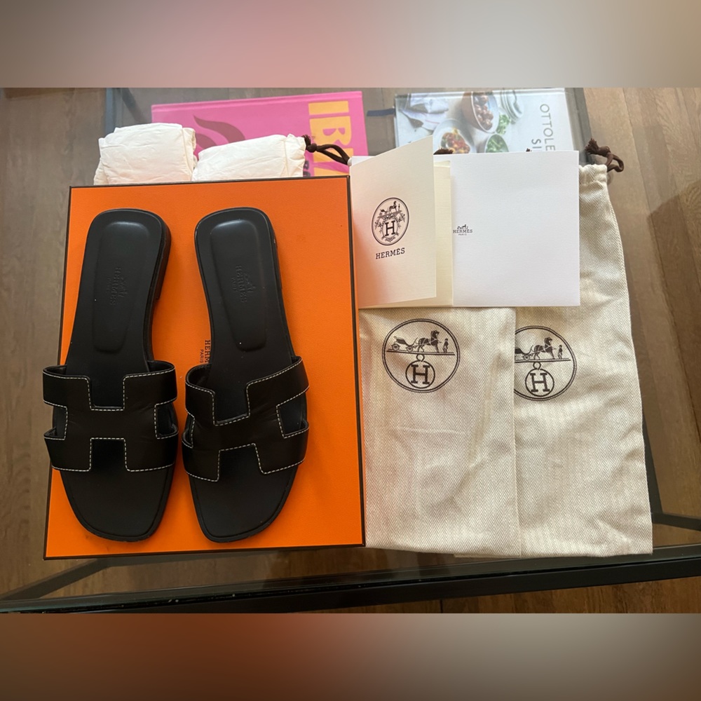 Hermes Oran Sandals Black